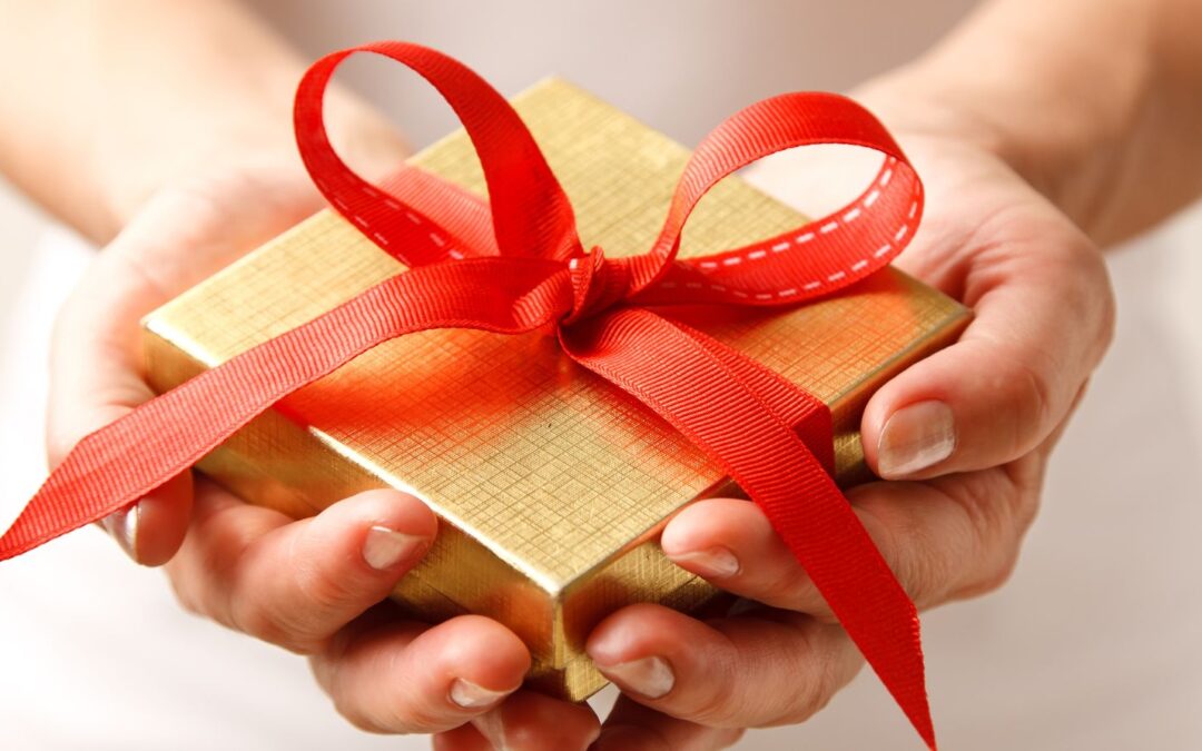 Alyce Competitor: Gifting Platform Comparison